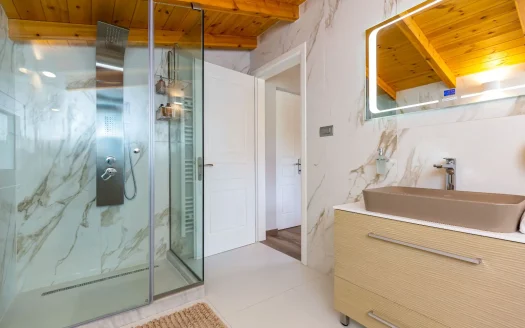 Villa for sale – Π-13030