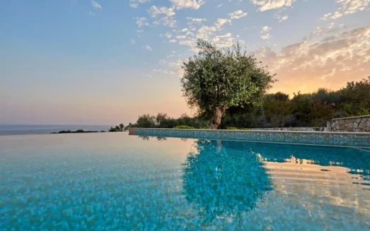 Villa for sale – Π-17550