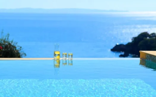 Villa for sale – Π-17550