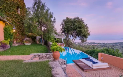 Villa for sale – Π-1452