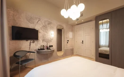 Hotel for sale – Π-4